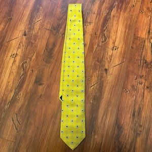 Brooks Brothers tie